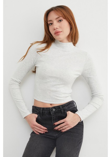 Basic Yarım Balıkçı Yaka Crop Body