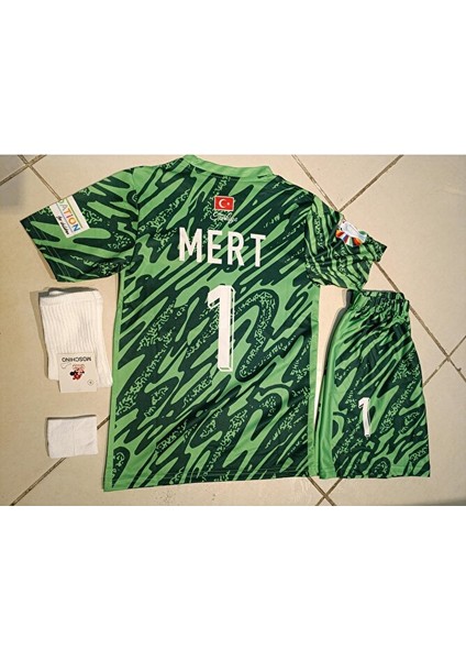 Türkiye Kaleci Mert Günok Yeşil 4 Lü Çocuk Futbol Forma. Şort+Forma+Çorap+Bileklik