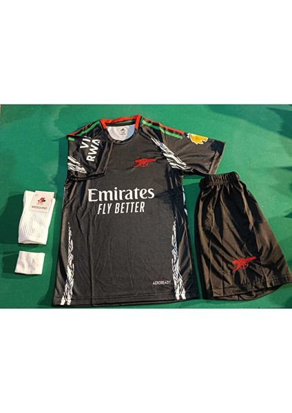 Arsenal Martin Odegaard Yeni Sezon Çocuk Forma 4 Lü Set. Forma+Şort+Çorap+Bileklik fiyatları