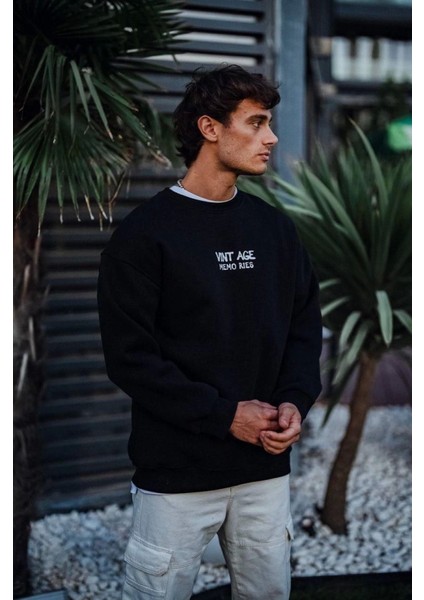 Oversize Bisiklet Yaka Üç Iplik Baskılı Sweatshirt - Siyah modelleri