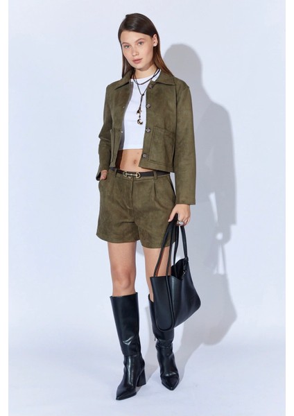 Kemer Detaylı Süet Şort (Haki)