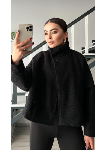 Siyah Buklet Yarım Balıkçı Mont