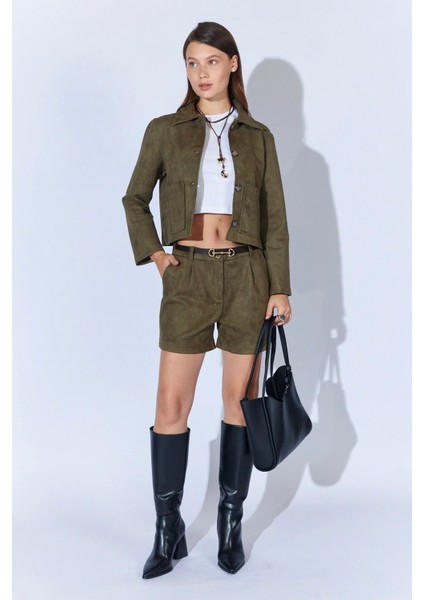 Kemer Detaylı Süet Şort (Haki) modelleri