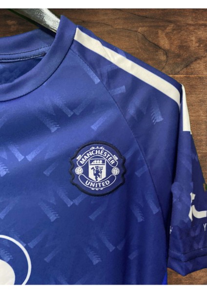 Manchester United Fc Yeni Sezon Isimsiz Forması modelleri