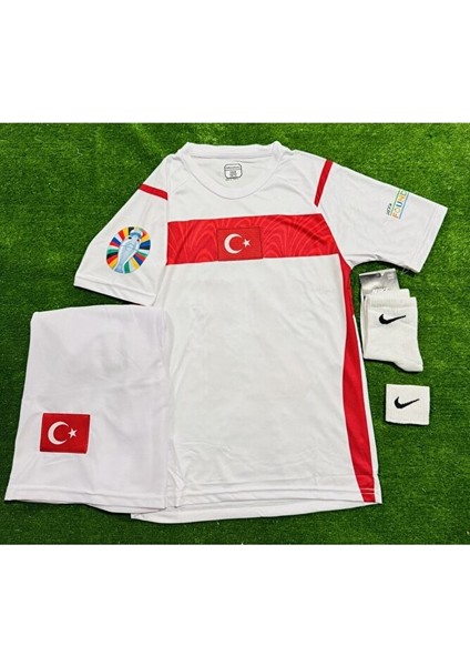 Türkiye 2026 Barış Alper Yeni Sezon Deplasman Beyaz Çocuk Forması 4 Lü Set fiyatları