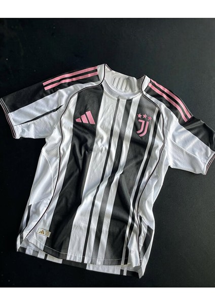 Juventus 2026 Iç Saha Yeni Sezon Yetişkin Forması