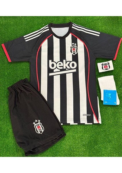 Bêşiktâş,/ 25-26 Yeni Sezon Ricardo Quaresma //7 Çocuk Futbol Forması 4'lü Set - Iç Saha Çubuklu fiyatları