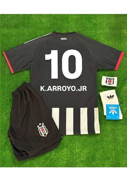 Beşiktâş' 2026 Yeni Sezon Arroyo Iç Saha Parçalı Çocuk Forması 4'lü Set