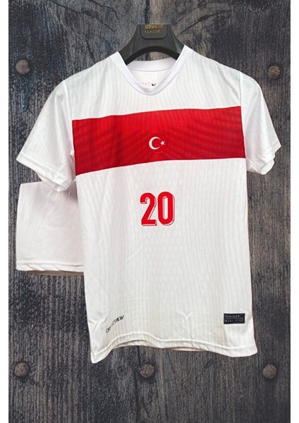 A Milli Takım Ferdi Kadıoğlu 20 Beyaz Çocuk Taraftar Forması 4 Lü Set fiyatları