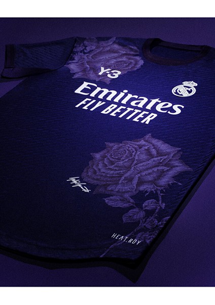 Real Madrid 2023/2024 Dördüncü Otantik Futbol Forması fiyatları