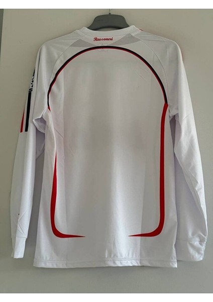 Mılan 2006/07 Şampiyonlar Ligi Isimsiz Uzun Kol Beyaz Yetişkin Forması fiyatları