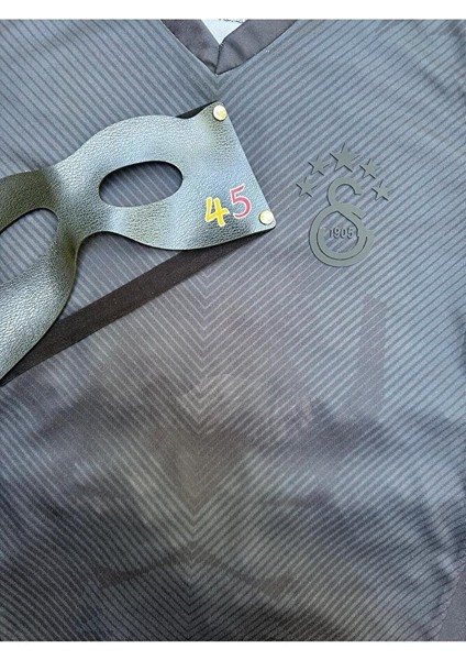 G'â.l.a.t.â.s.a.r.â.yy 2024/25 Yeni Sezon Spencial V. O's'i'm'h'e'n Özel Forması Maske Hediyeli modelleri