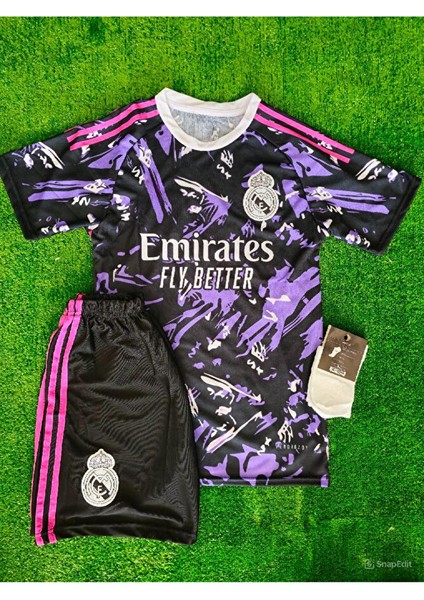 R.e.a.l'm.a.d.r.i.d' Kylian Mbappe 9 Galaxy Çocuk Forması 3 Lü Set T-Shirt fiyatları