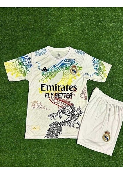 Real Madrid Cristiano Ronaldo Ejderha Desenli Çocuk Forması (Beyazyeni) 4'lü Set fiyatları