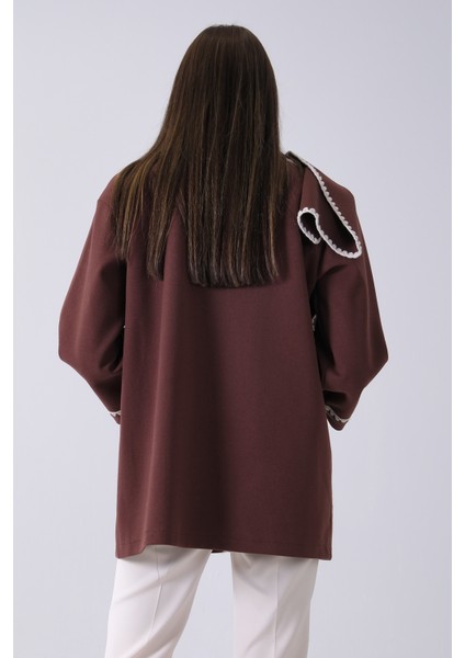 Kahve Önü Düğmeli Atkılı Süs Dikiş Detaylı Cepli Kısa Kaban 31050712.05 indirimleri