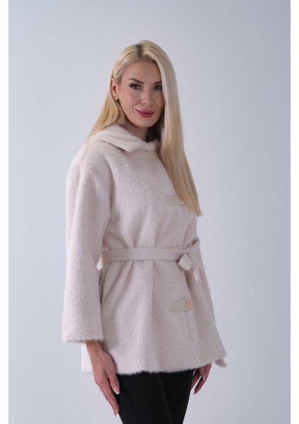 Ekru Gömlek Yakalı 4 Düğme Deri Bukle Detaylı Kaşe Yün Ceket 5307122.147 fırsatları