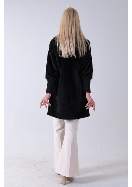 Siyah 2 Torba Cep Kapüşonlu Düğme Kapamalı Bileği Lastikli Peluş Kaban 41630062.01 indirimleri