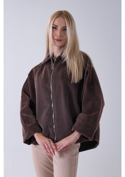 Kahve Ön Fermuarlı Yarasa Kol Detaylı Yün Kısa Ceket 3971215.05 modelleri