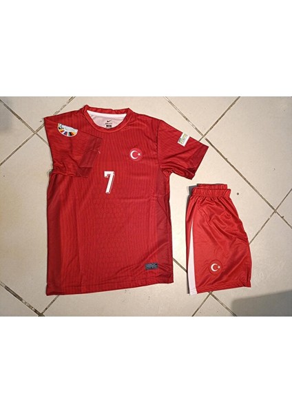 Türkiye Kerem Aktürkoğlu Kırmızı 2 Li Çocuk Futbol Forma. Şort+Forma fiyatları