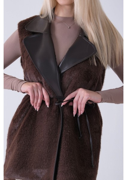 Kahve Deri Yakalı Yandan Cepli Yelek 4579030.05