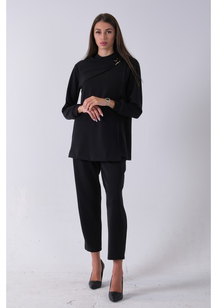 Siyah Bileği Lastikli Tunik Üzeri Detaylı Pantolonlu Takım 4577260.01 modelleri