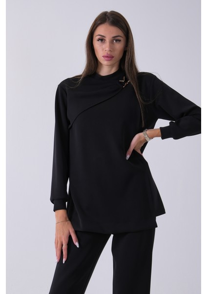 Siyah Bileği Lastikli Tunik Üzeri Detaylı Pantolonlu Takım 4577260.01
