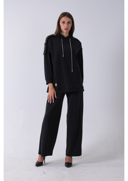 Siyah Omuz Apolet Detaylı Yakası Ipli Tunik Pantolonlu Takım 4577281.01