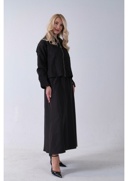 Siyah Fermuar Kapamalı Ceket Üzeri Desenli Etekli Takım 4577259.01 fırsatları