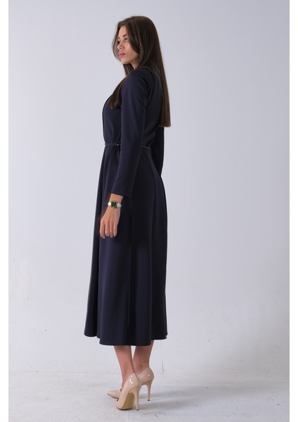Lacivert Bisiklet Yaka Önü Pile Detaylı Beli Kemerli Elbise 4593453.02 fırsatları