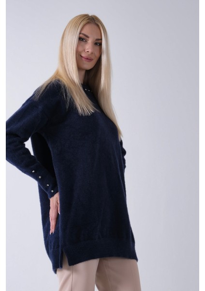 Lacivert Yaka ve Kolları Taş Detaylı Bisiklet Yaka Kazak 44530206.02 modelleri