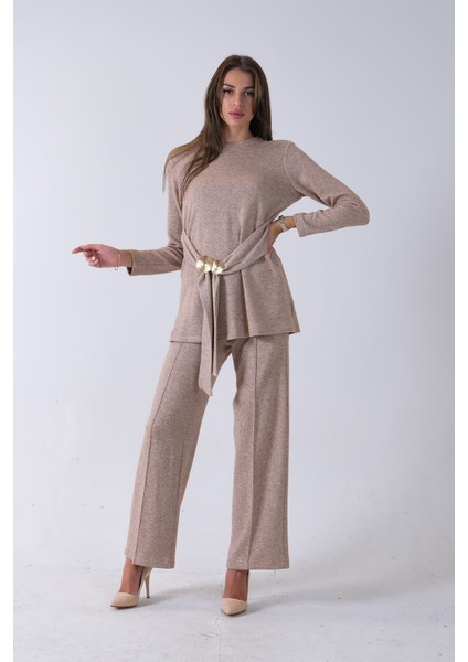 Taş Altın Toka Detaylı Pantolonlu Takım 4577282.50 indirimleri