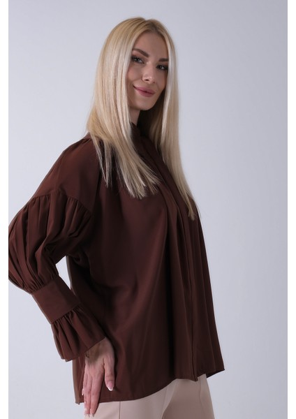 Kahve Göğüs ve Manşeti Büzgü Detaylı Bluz 3972060.05 modelleri