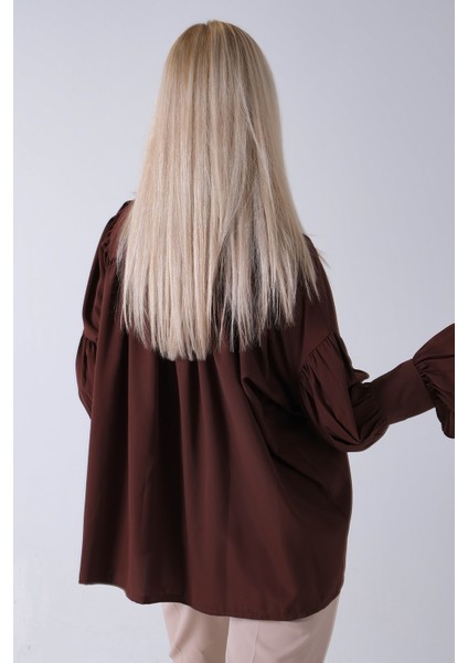 Kahve Göğüs ve Manşeti Büzgü Detaylı Bluz 3972060.05 fırsatları