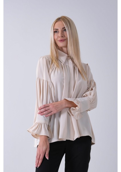 Taş Göğüs ve Manşeti Büzgü Detaylı Bluz 3972060.50 modelleri