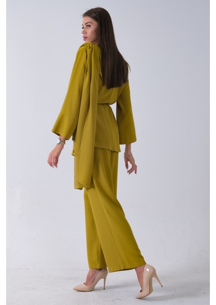 Fıstık Şal Yaka Üzeri Broş Detaylı Pantolonlu Takım 4592270.22 indirimleri
