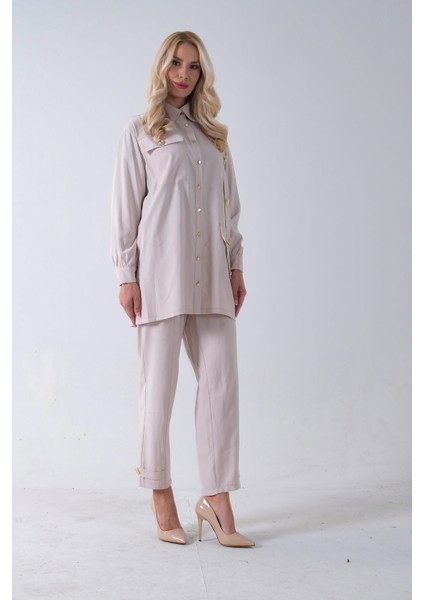 Taş Göğüs Tek Cep Detaylı Aksesuar Düğmeli Pantolonlu Takım 4701352.50 modelleri