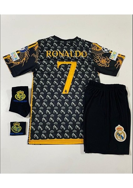 Real Madrid 2024/25 Yeni Sezonu Cristiano Ronaldo Çocuk Forması 4'lü Set (Armalı) modelleri