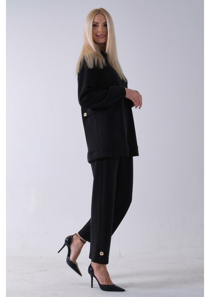 Siyah Fermuar Kapamalı 2 Cep Görünüm Detaylı Sweat Pantolonlu Takım 4577266.01 fırsatları