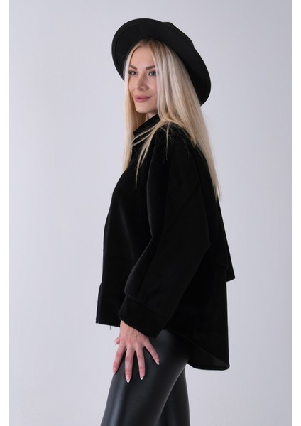 Siyah Ön Fermuarlı Yarasa Kol Detaylı Yün Kısa Ceket 3971215.01