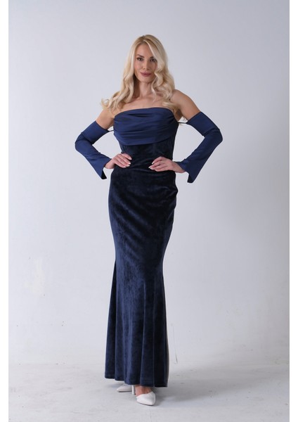 Lacivert Drapeli Takma Kol Detaylı Kadife Abiye 0801068.02 indirimleri