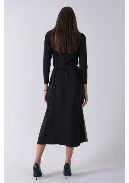 Siyah Bisiklet Yaka Önü Pile Detaylı Beli Kemerli Elbise 4593453.01