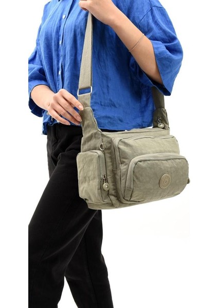 Lüks Figürlü Gösterişli Bol Bölmeli Çapraz Çanta fiyatları