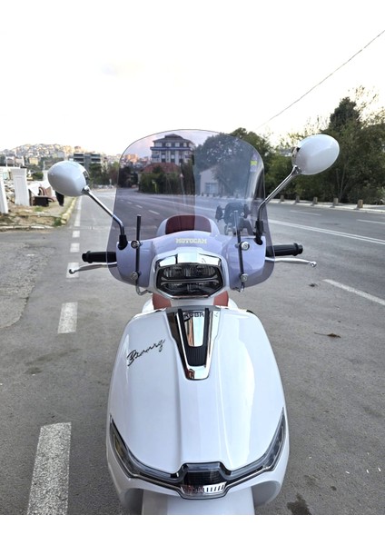 Küba Bannry 125 Ön Cam 2024-2025 Model 42CM Füme Renkli 4mm Aparatsızdır