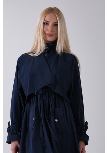 Lacivert Belden Bağlama Detaylı Yandan Cepli Uzun Trenç 422237.02