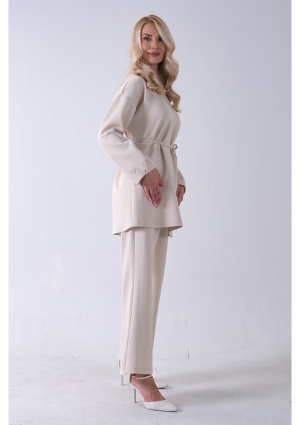 Taş Bisiklet Yaka Önü Düğme Kapama Görünümlü Pantolonlu Scuba Takım 4592265.50 fırsatları