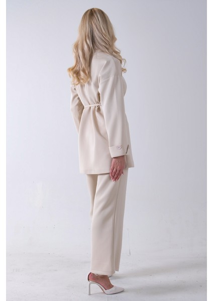 Taş Bisiklet Yaka Önü Düğme Kapama Görünümlü Pantolonlu Scuba Takım 4592265.50 indirimleri