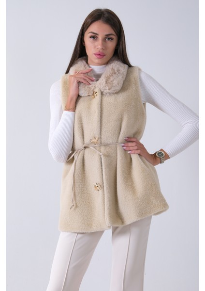Taş Yakası Peluşlu Tek Düğme Kapamalı Yelek 4579035.50