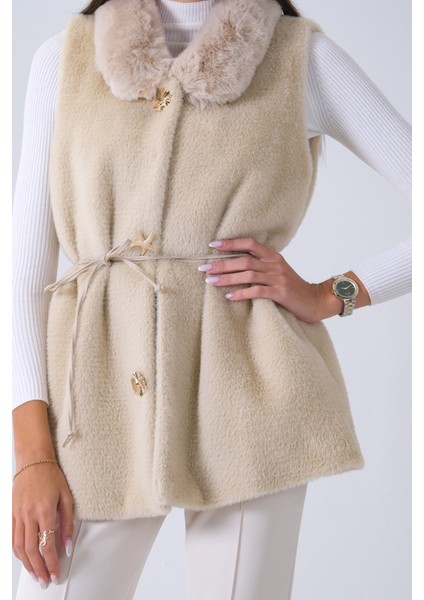 Taş Yakası Peluşlu Tek Düğme Kapamalı Yelek 4579035.50