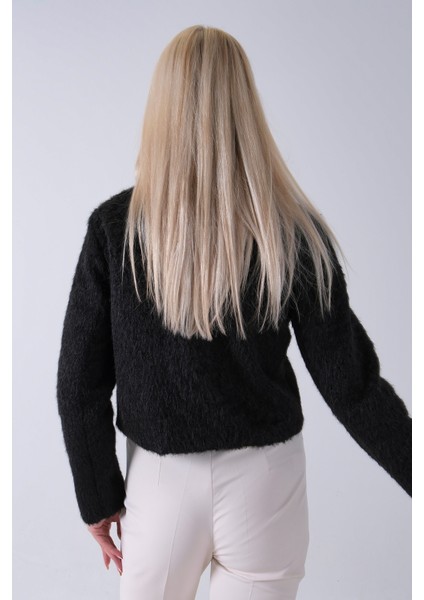 Siyah Yarım Balıkçı Yaka 4 Düğmeli Kaşe Yün Ceket 5307121.01