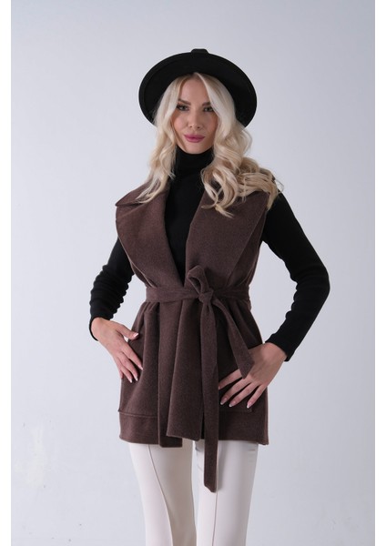 Kahve Yakalı Cepli 2 Düğmeli Kemer Bağlamalı Kaşe Yelek 5307107.05 fiyatları